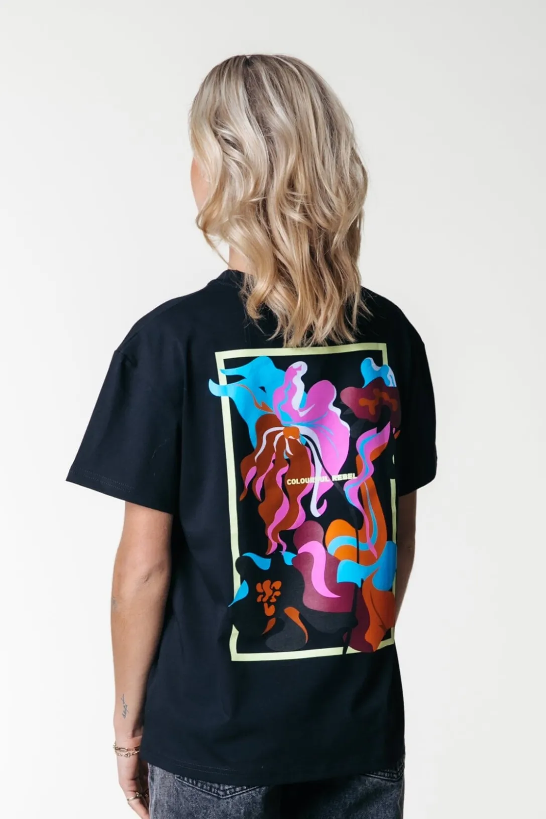 Colourful Rebel T-shirts<Flower Shapes T-shirt |