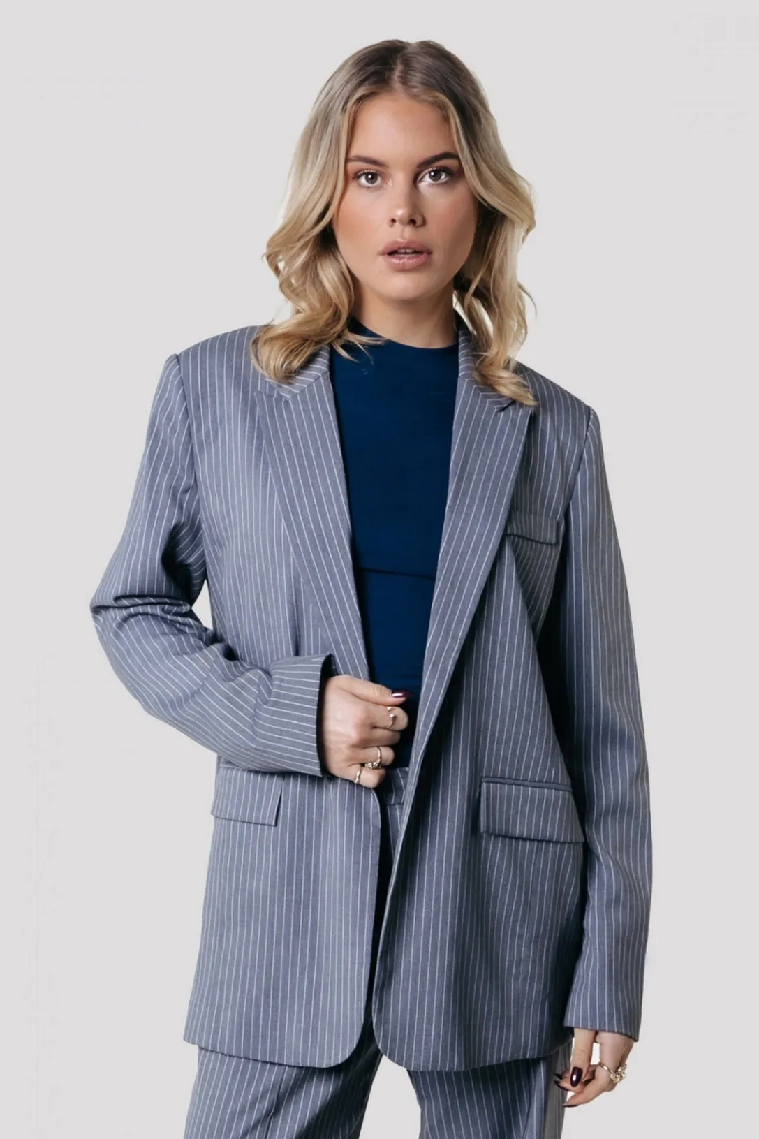 Colourful Rebel Blazers<Gemma Pinstripe Blazer | Dark grey