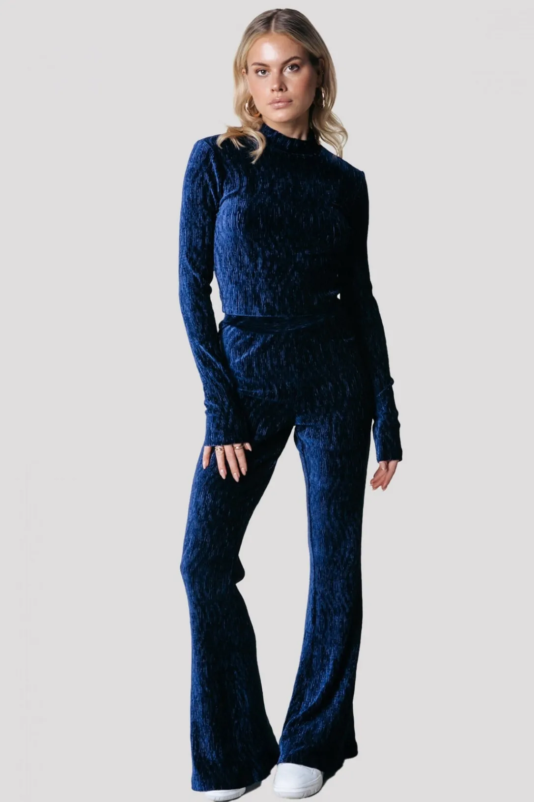 Colourful Rebel Broeken<Structure Velvet Flare | Peacoat Blue